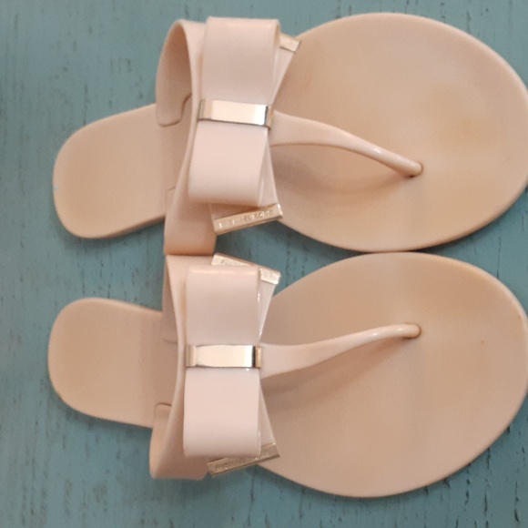 Michael Kors Shoes - MICHAEL KORS SANDALS SZ 7 M